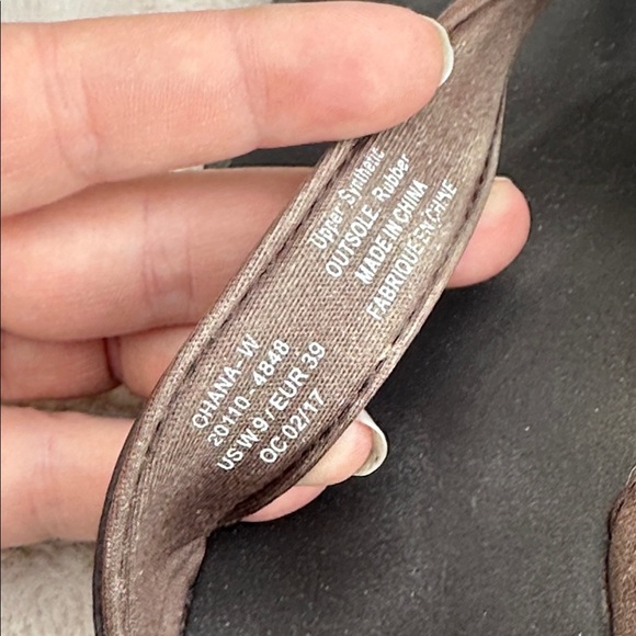 OluKai Kulapa Kai Flip Flop Thong Sandal Shoes Brown Java Wood Womens Size 9 - Picture 5 of 5